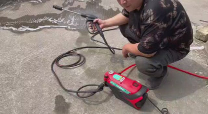 Powerbilt High Pressure Washer PBT-CW-2500, Max. Pressure of 180 bar with Pressure Adjustment.